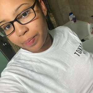 Meet your Posher, Bryana